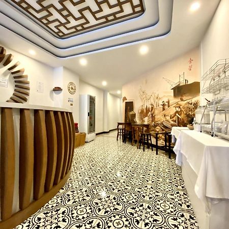 Sunray Beach Hotel Patong Екстер'єр фото