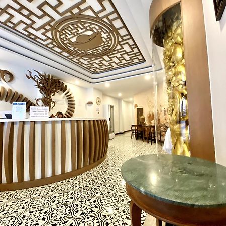 Sunray Beach Hotel Patong Екстер'єр фото