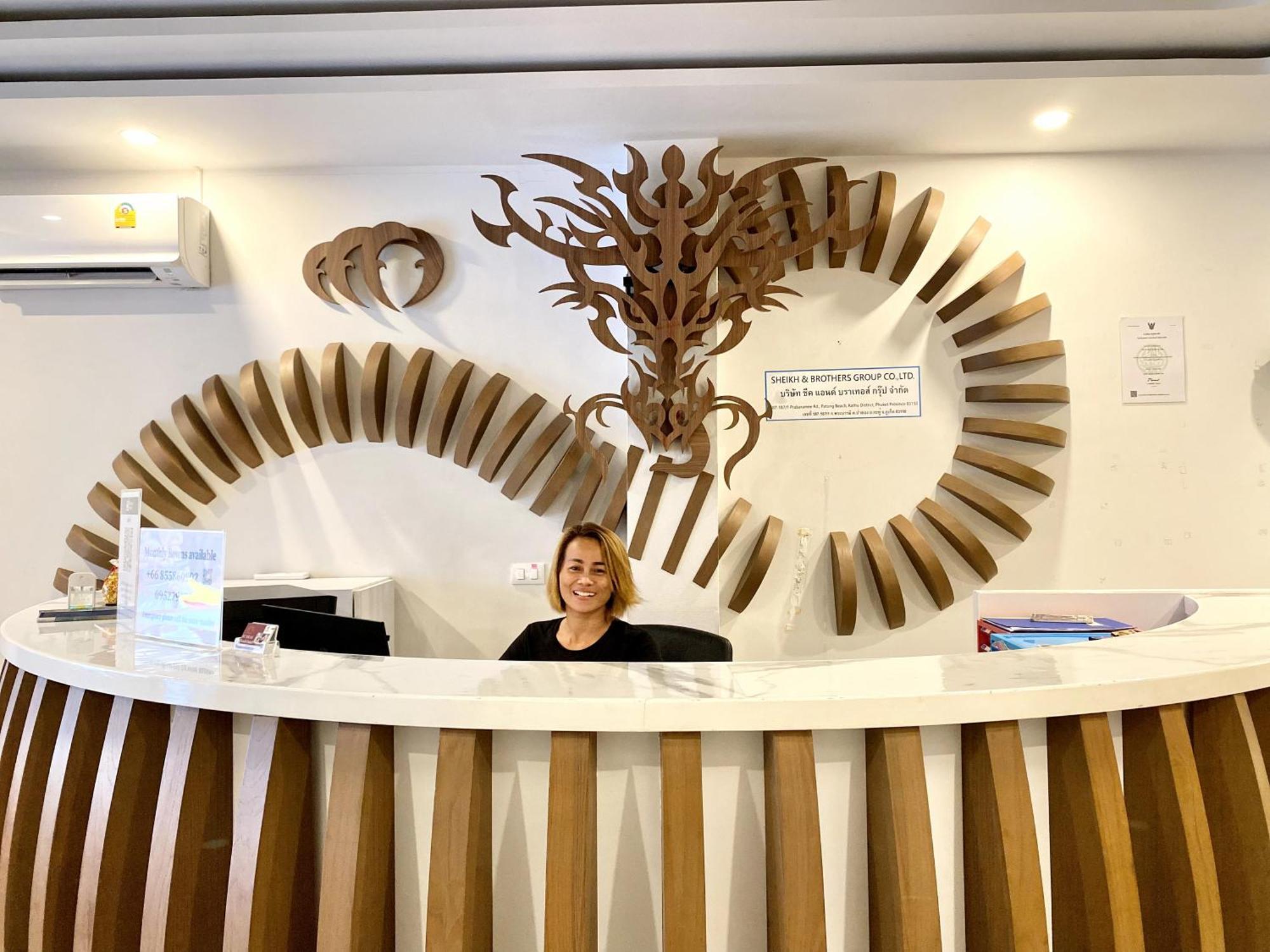 Sunray Beach Hotel Patong Екстер'єр фото