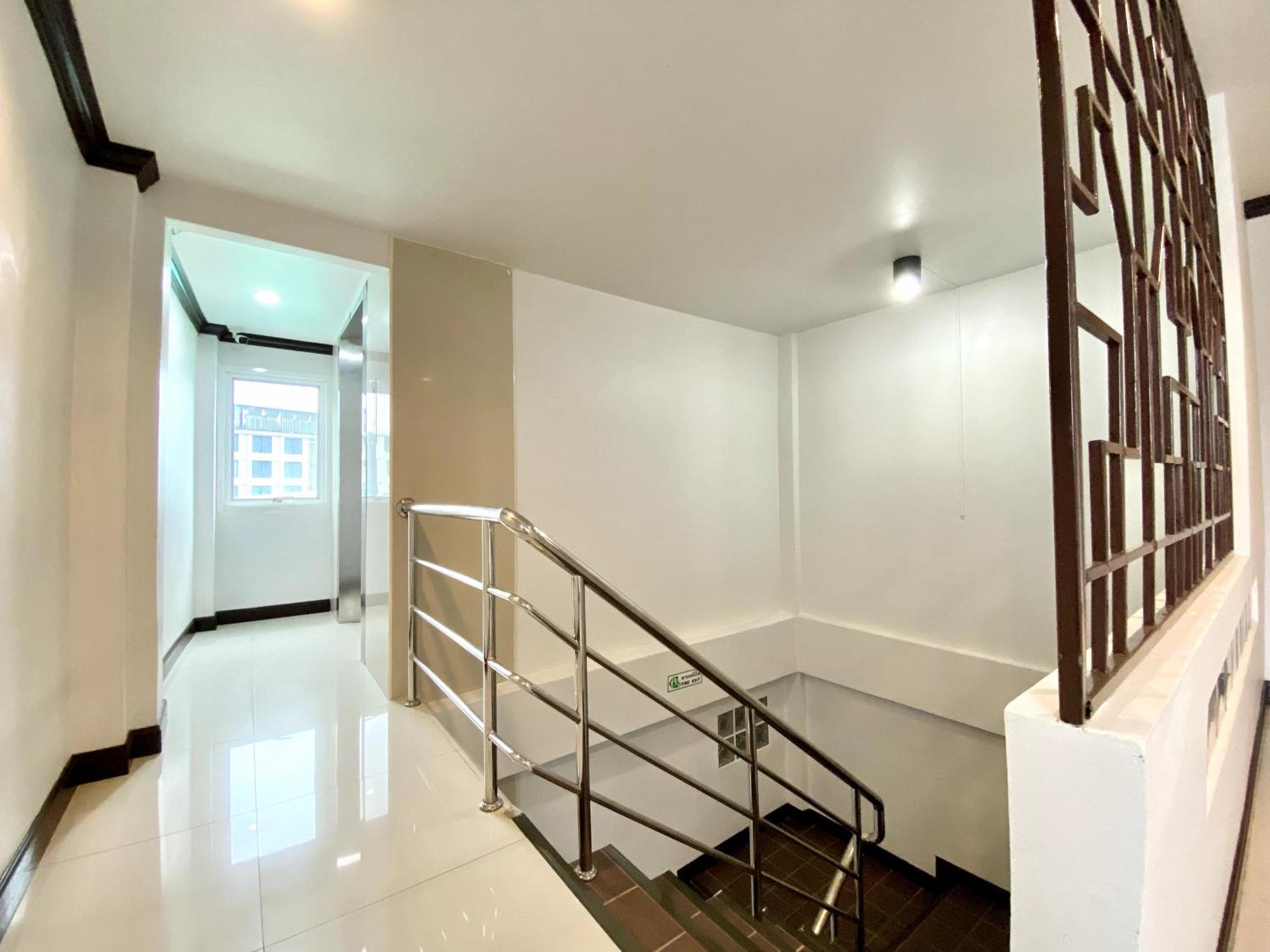 Sunray Beach Hotel Patong Екстер'єр фото